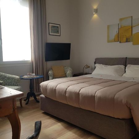 Nuova Porta Dei Musicisti - Locazione Turistica Hotel Верона Екстериор снимка