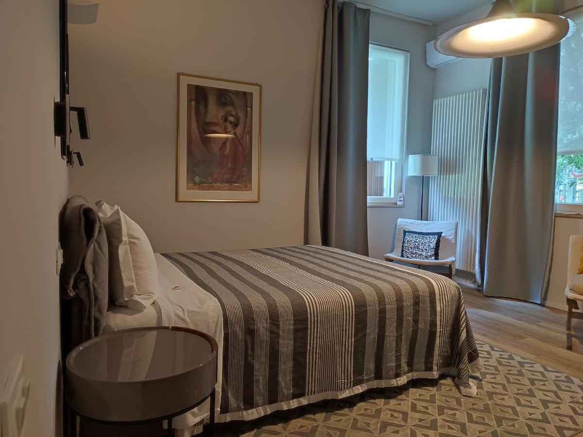 Nuova Porta Dei Musicisti - Locazione Turistica Hotel Верона Екстериор снимка